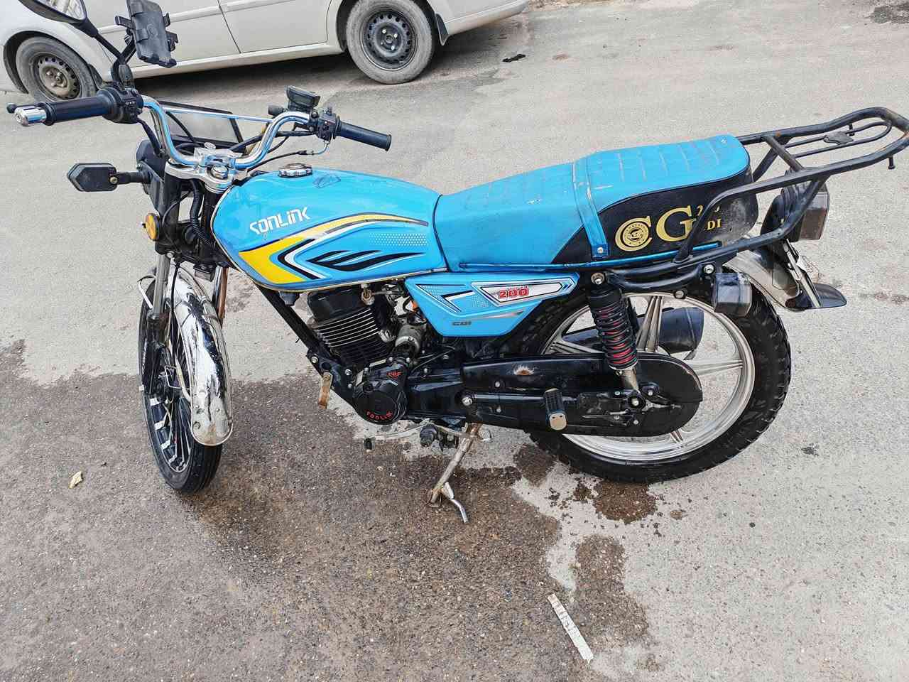 🚨 للبيع – دراجة سونك موديل 2025 🚨
🔥 دراجة نظيفة وجديدة تقريباً
✔️ محرك سعة 200
✔️ ما بيها أي نقص مهم
✔️ بعدها ما مرقمة
🔧 الملاحظات:
بيها نقص ستان الصفح
البريك الأمامي يحتاج تبديل
قمجي مال السرعة يحتاج تبديل
💰 السعر: 650 (وقابل للنقاش للجادين فقط)
📍 الموقع: الدورة – شارع ستين
📞 للتواصل: *********** (اتصال + واتساب)
