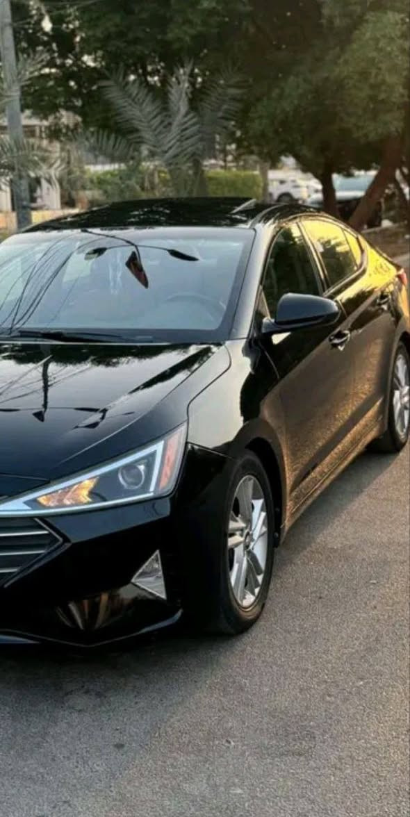 سلام عليكم النترا موديل 19 وارد كندي
المواصفات  فول واحد على واحد محرك 2000 دوش كير أيتي أثر   
 الحادث مرفق مع الصور (السونار ) 
باقي التفاصيل 
للاستفسار 
***********
