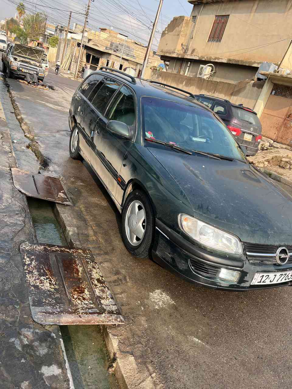 اوبل اوميكا بزون للبيع 
السعر 50 وبي مجال 
استفسار اكثر كبرني 
*********** كورك 
*********** اسيا
