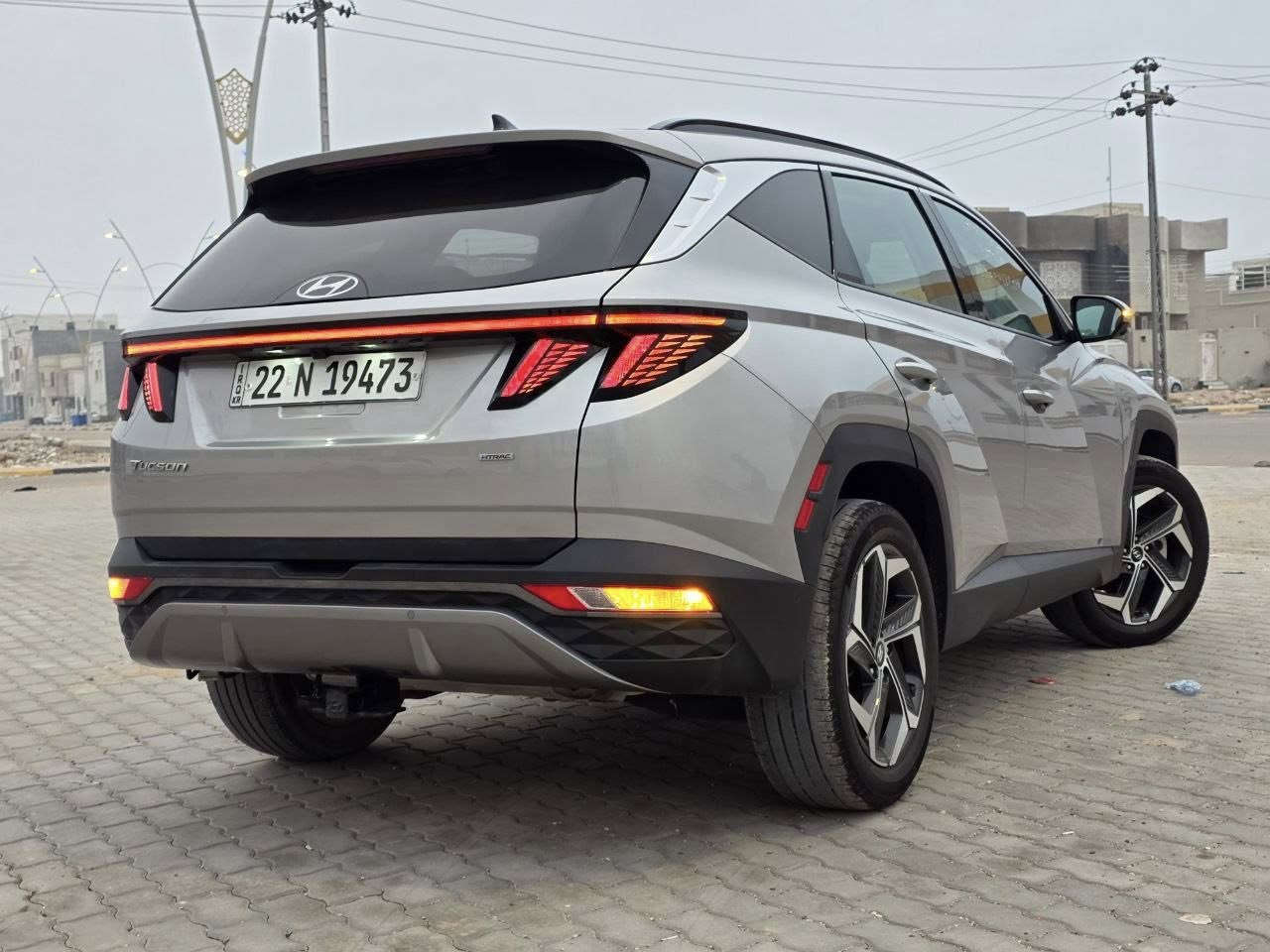 تــــحـــيــة  ____ طـــيـــبـــة
للبيع هونداي توكسان لمتيد 
اعلى فئة فول مواصفات للاخير
‼️الـــسـعــر: 215 وبيها مجال‼️
مرقم اربيل باسم شركة تريد تحويل او وكاله 
المــوديــل:2024
الـــعــداد: 21 الف ميل 
الــضــرر : تبديل وصبغ بنيد ودعاميه 
وبارد طرف الباب والجاملغ الايمن

———————————————
المواصفات 
———————————————
فتحة سقف (بانوراما)
-تتحرك بالريمونت
- بصمة تشغيل 
- بصمة أبوآب 
- تشغيل عن بعد
- شاشة كبيرة تدعم نطام كار بلي واندرويد اوتو 
- عينه ليزريه 
-٤ كامرات محيطيه
- تحكم أستيرن
- شاحن لاسلكي
- سستم صوت Bose
- مقاعد جلد بلادي
- كشنات الاماميه كهرباء
- كشنات الاماميه تدفئة تبريد
-كشنات الخلفيه تدفئة
- تدفئة استيرن
- رادار أمامي للتوقف الذاتي 
- تحديد المسار للقيادة الذاتية 
- رادار جانبي
- رادار خلفي للتوقف الذاتي
- أشاير بالمري
- ويل كب 
- ٣ وضعيات للقياده 
- بك لايت لد
- لايت ليد ٤ عدسات 
- سايد بريك كهربائي
- اوتو هولد
صندوك كهربائي
- باقي المواصفات الغنية عن التعريف 
___________________________
📩للاستفسار مراسلة الصفحة💌
او الاتصال : ***********
العنوان :- البصرة
