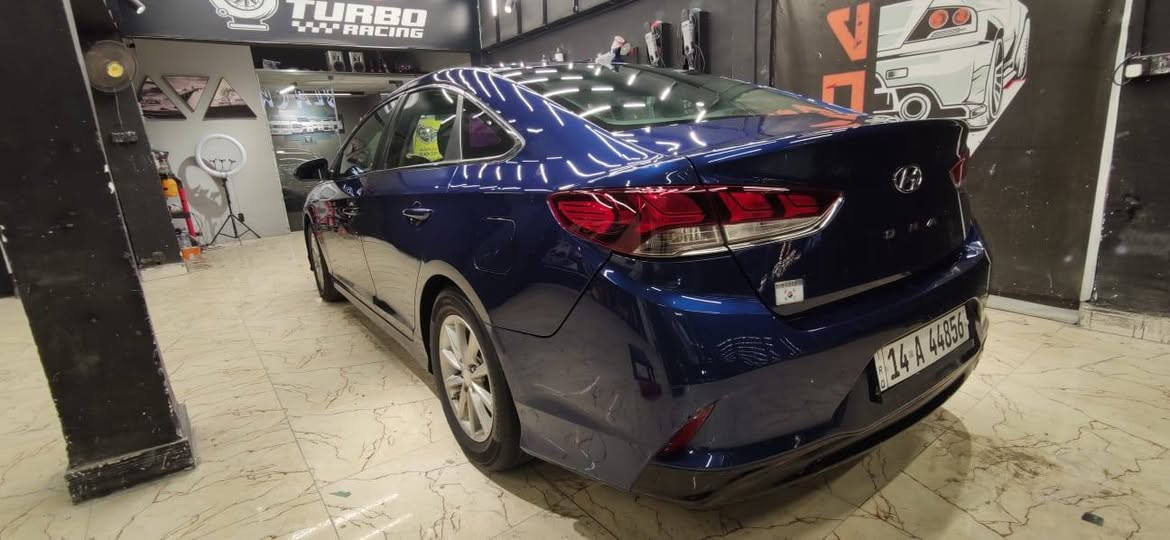 السلام عليكم
سوناته وارد بدون حادث 
مديل 2018 
رقم بصره نكليزي 
سنويه ل 30 
سيارة جديدة وجاهزه
شاشه كامره حساسات
دوشمه ارضيه كشنات 
ماشيه 100 الف
محرك 2400
كفاله محرك كير حداديه 
شراي يخابر ع رقم 
مامتواجد ع فيس
مكلف بنشر 
***********
