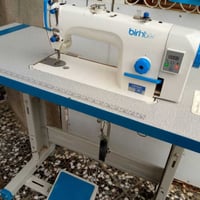 برذر • مكينة خياطة • مستخدم قليل