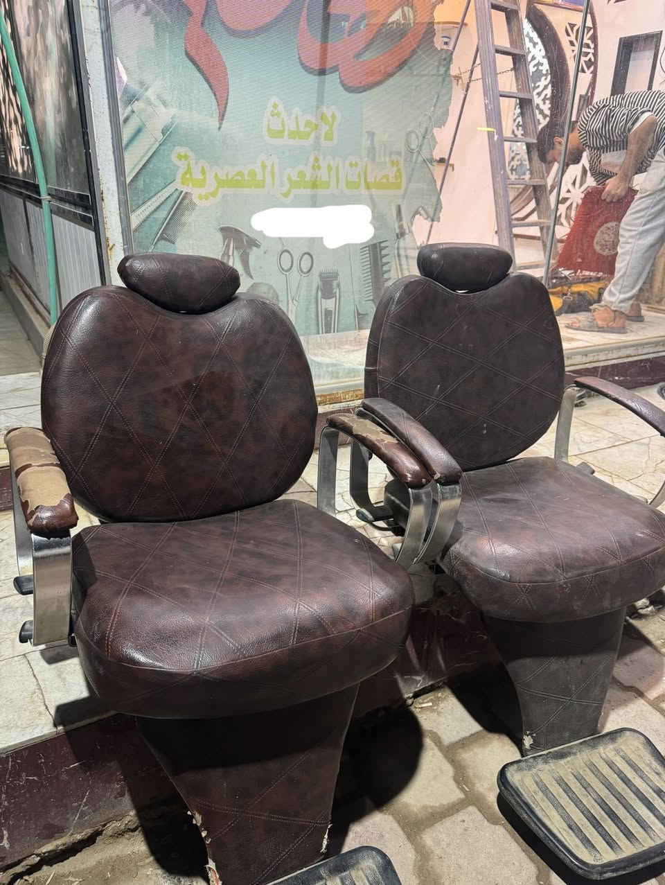 #للبيع
كراسي حلاقه عدد 2 + كشن …. السعر ٢٠٠ وبيهن مجال


**إذا كنت صاحب هذا الإعلان وتريد حذفه لأي سبب، رجاءا أرسل رسالة إلى الدعم الفني**