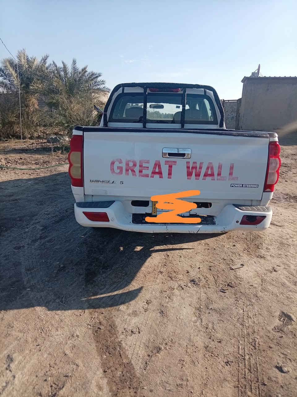 سلام عليكم سياره كرتويل مكفوله كفاله عماه من صبغ من ضربه سياره تبريد شغال موديل 2016 سنويه مجدده 2028 سعر 90 وبيه مجال  رقم واسط التلفون***********
