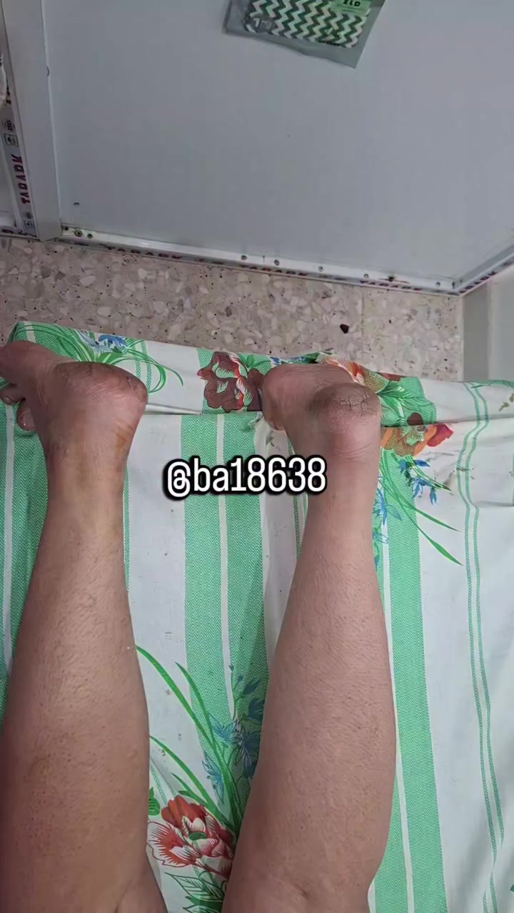 أهلآ بكم 
متوفر تنظيف جسم وعنايه متكامله للجسم 
رقم الحجز /***********
