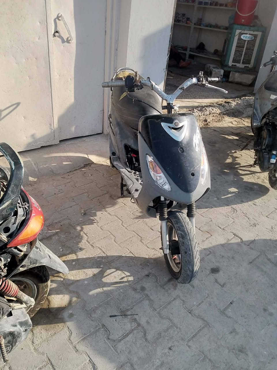 ماكس منغولي للبيع براغي قبق طاكات كلهن شغاله درجه بس طكن ذني بعد. ماشغلته للبيع ابيعك. جوم حديد السعر 150 الرقم ***********
