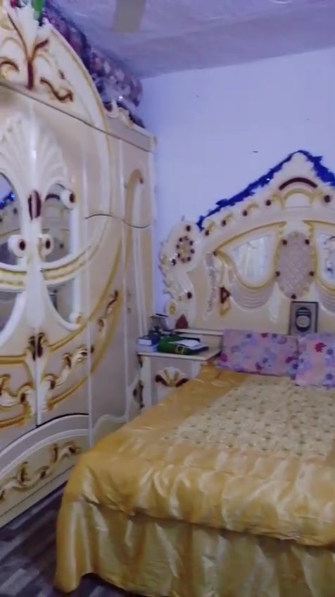 غرفة للبيع نضيفة استخدام فقط 4 ونص اشهر
بسعر 900 وبيها مجال للاستفسار المراسلة واتساب او الاتصال 

***********
 المكان الناصريه التضحيه قرب الشركة الهندية
