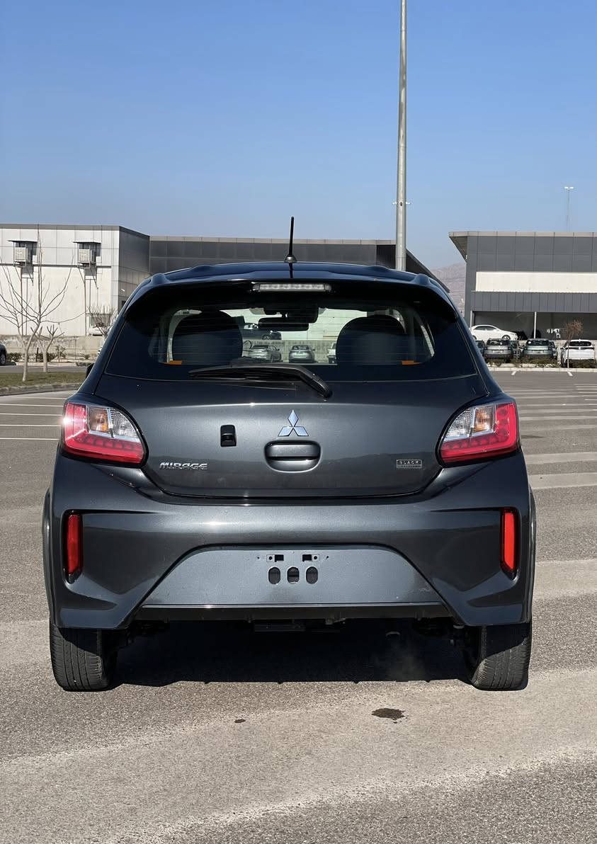 سلام عليكم
🚗 ميتسوبيشي ميراج 2024 – دخول جديد 🚗
Black Edition 🔥 | سقف أسود بلادي 🔥

✨ سيارة كلش نظيفة، كلش اقتصادية، وشكلها رياضي ✨

📍 المحافظة: دهوك

🔹 ماشية: 35 الف
🔹 مواصفات بلاك إديشن
🔹 رادار
🔹 تحكم ستيرن
🔹 شاشة كبيرة
🔹 كاميرا
🔹 جام كهربائي
🔹 سقف أسود بلادي (أصلي)

🛠️ الحالة:
▪️ باب واحد مبدل شركة
▪️ شوية جملاغ صبغ فقط
▪️ كل الإيرباكات سليمة 💯✅
▪️ بجم وخلف كبس
▪️ گير + محرك + كهربائيات مكفولة (كبس بلادي) ✅

📄 ما بيها أي دينار مصرف – فحص كامل من كل النواحي

🔢 رقم الشاصي:
‏ML32AWHJ5RH006495

💰 السعر: 96 ورقة دولار 💵 (قابل للمجال للجادين)
🚘 تترقم شمالي: 800 ألف دينار عراقي

▪️ كل أدوات الشركة الأصلية موجودة ✅

📞 للتواصل:
***********
***********
☎️ خط & واتساب متوفر ✅
