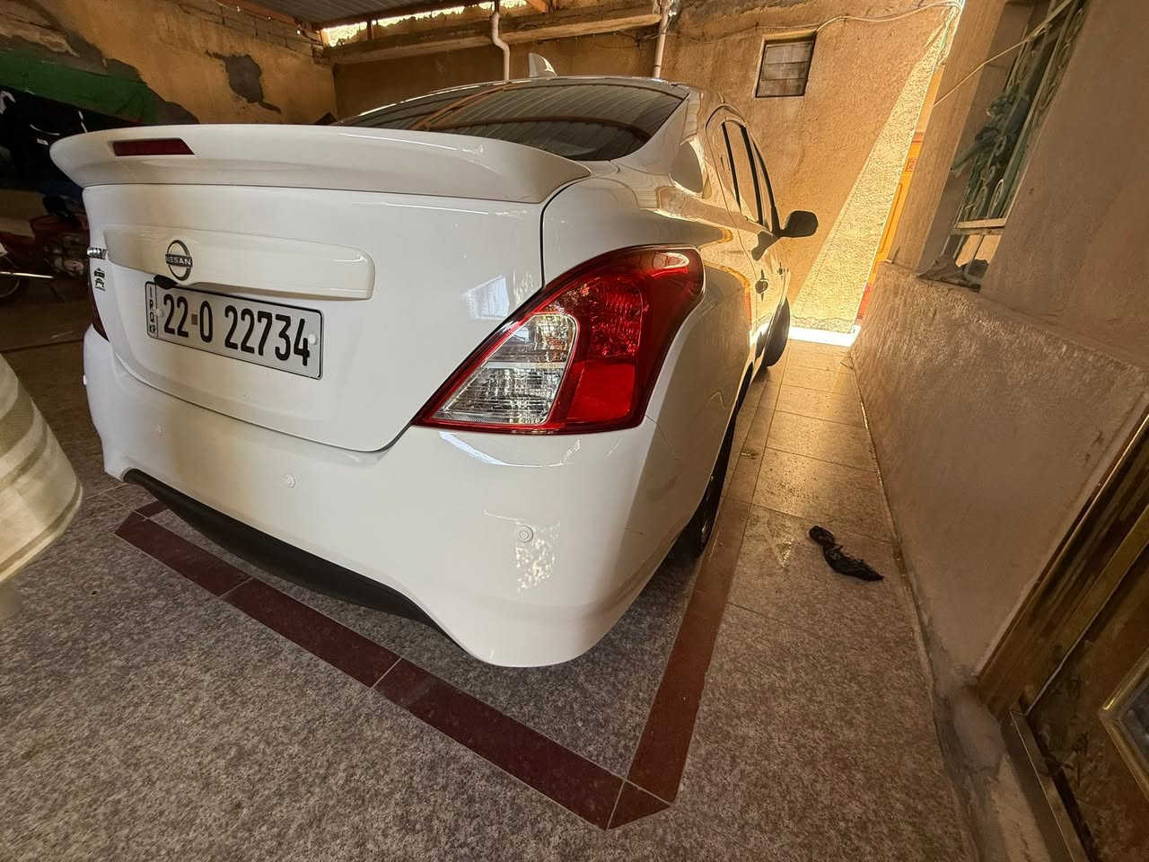 سلام وعليكم نيسان سني هندي بلته زركه ضمان السور سياره جديده كلش شاشه لكزز  سعره ١٢٨ 
***********حسين ابو علي مكاني ام قصر

