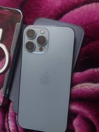 ١٣ بورماكس جديد جلخ واحد مابي دبل سيم ذاكره ١٢٨ مايحول عل زون ثالث فقط...