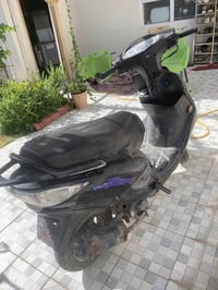 كامكو جي فور • بوشة محرك • جديدة
