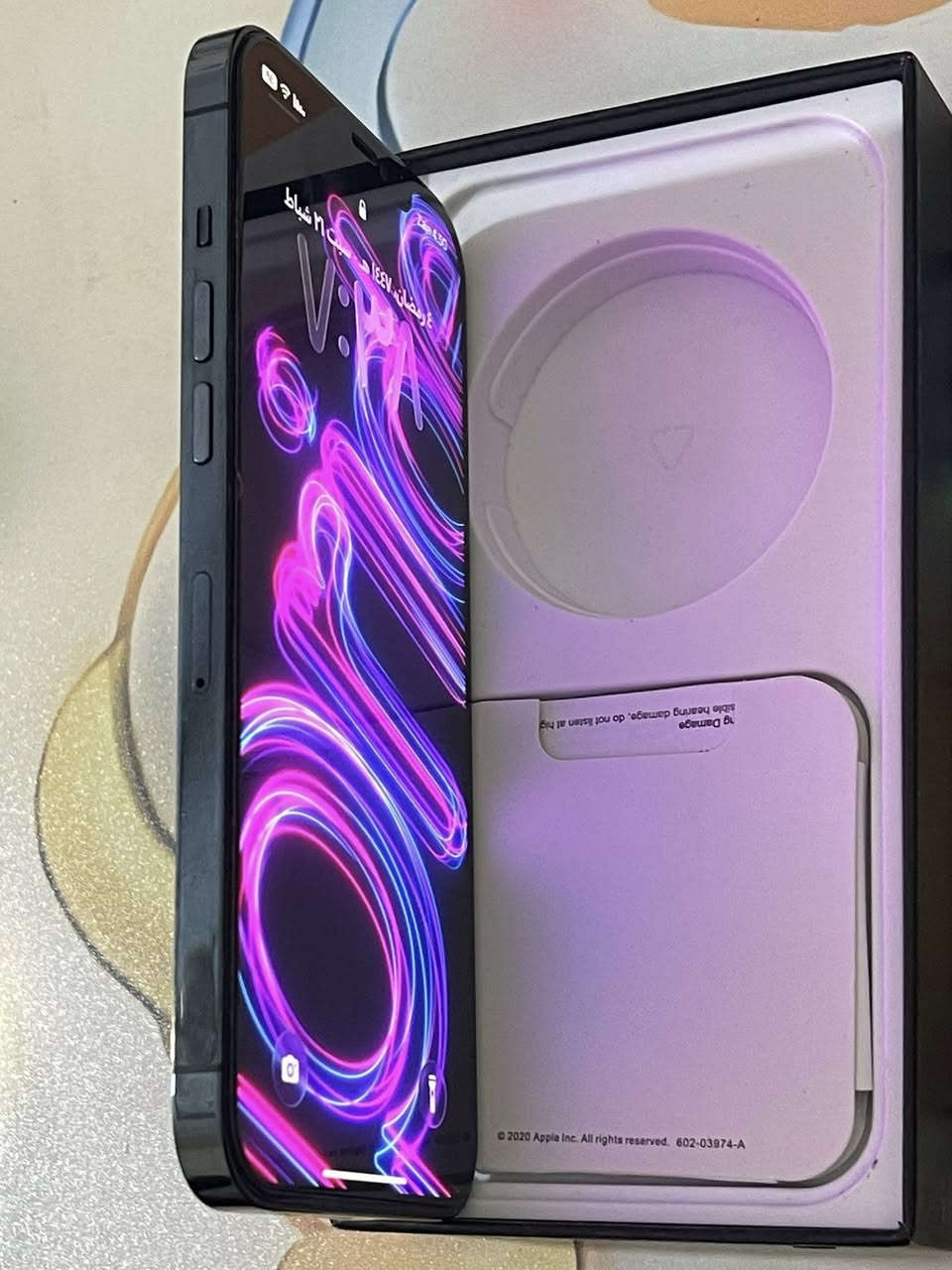 ايفون 12 برو ماكس
جديد كلش نضافه ١٠٠ 
بطاريه بطاريه ٨٨
 مستبدل شاشه وكاله نفس الاصليه 
السعر ٣٨٠ نهايته
ناصريه مركز 
***********
