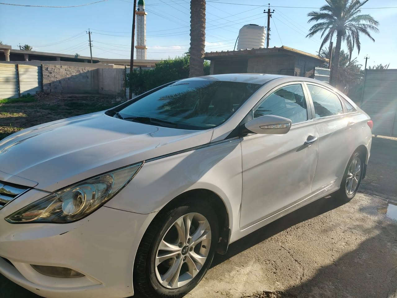 السلام عليكم 
سوناتا للبيع موديل 2012 وارد خليجي رقم بغداد مكينه 2400 دوش يعني انسه لدوانز 
_________
مواصفات 
تحكمات ستيرن 
مري شفط + اشاير بالمري
شاشه جبيره 
داخلها بيجي
_________
*السياره بيها قطعتين صبغ 
سياره جاهزه ماناقصها اي شي 
مكانها بغداد العامريه 
#سعرها_120 وكلشي اكو بالسوك. 
*متواجد خاص


**إذا كنت صاحب هذا الإعلان وتريد حذفه لأي سبب، رجاءا أرسل رسالة إلى الدعم الفني**