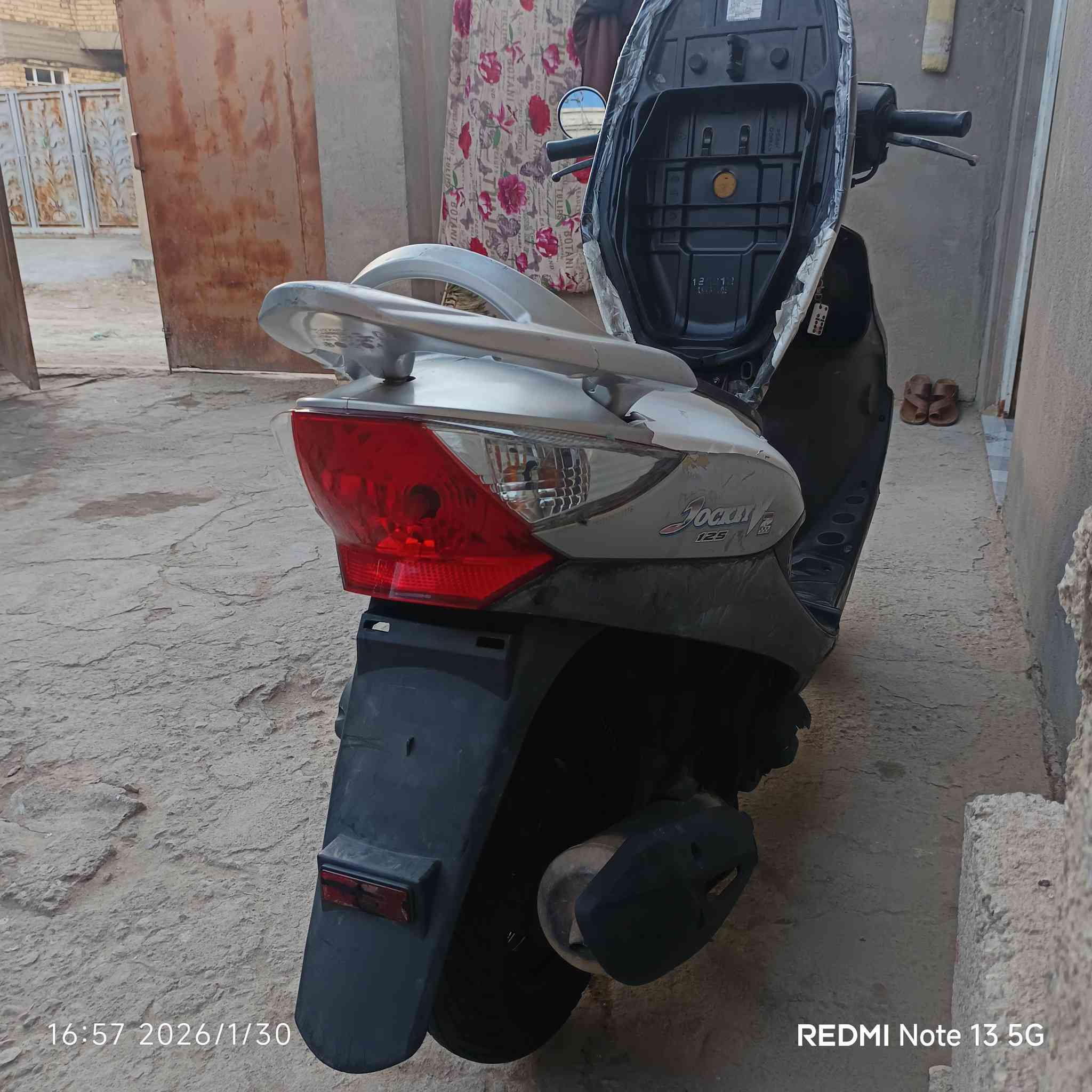 سلام عليكم دراجه كامكو للبيع موديل 13 مكينه ما مفتوحه بيه شلعه تخبل دراجه صارلها شهر من طلعت من رمبه مكاني رفاعي وشراي يجي خاص


**إذا كنت صاحب هذا الإعلان وتريد حذفه لأي سبب، رجاءا أرسل رسالة إلى الدعم الفني**