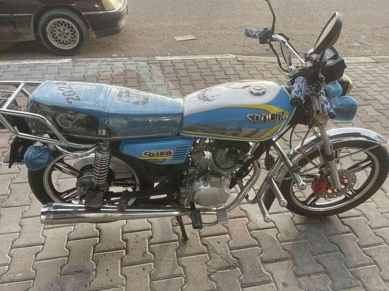 السلام عليكم دراجه للبيع موديل 24 نضيفه مثل مموضح بلصورهالسعر 725 وبيه مجال شي قليل*********** العنوان قضاء الخالديه
