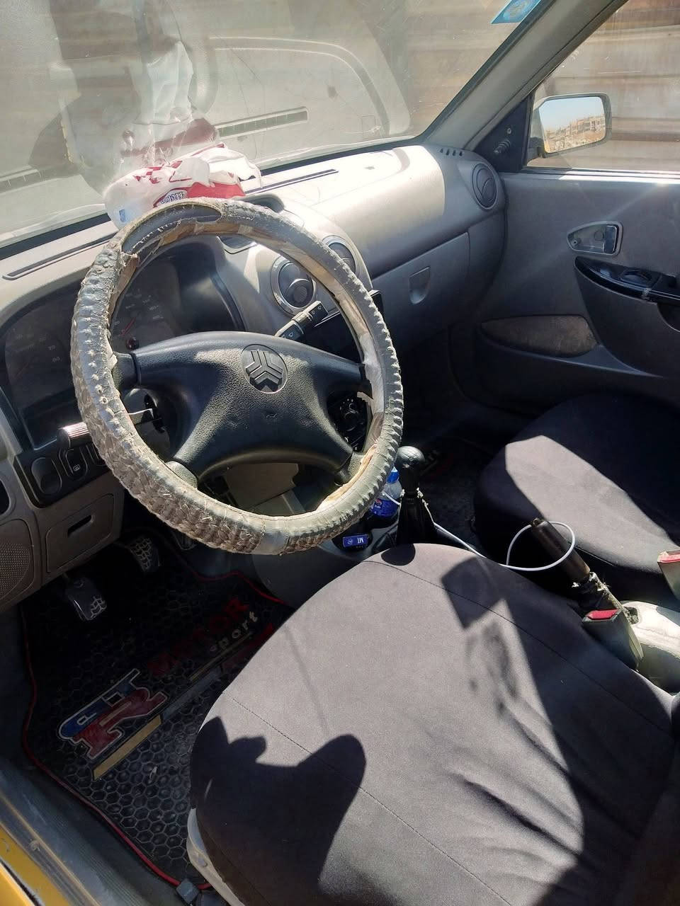 السلام عليكم سايبة للبيع موديل ٢٠١٣ كير مكينة تبريد شغال يعني كبل للشارع  السعر ٣٣ وبيهة مجال للستفسار *********** غير متواجد عالفيس ابو الفضل
