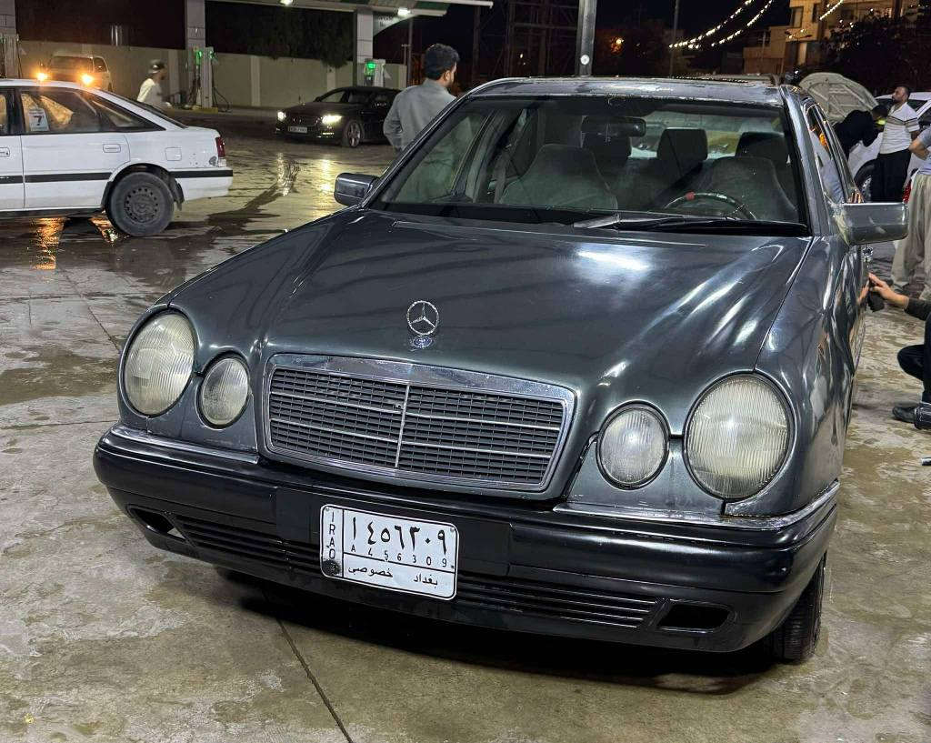 مارسیدز ئەفرید مودیل 2002 مەکینە بەطە عام بویاغ  تایە لوک جام کارە بای لیداروی نیە توند توڵە   ژمارە *********** كالار, السليمانية
