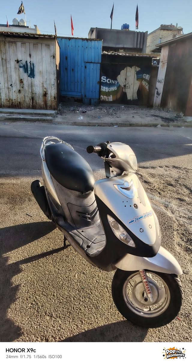 دراجه ماكس منغولي
يا الله سلام عليكم دراجه نظيفه ومال جناي 

مبدله كابريتر
ماكينه ما مفتوحه  

سعرها 400 وبيها مجال للطيبين
 
مدينة الصدر شارع الداخل رقم الهاتف *********** موجود اتصال واتساب
