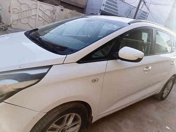 كيا كارينز ٢٠١٦ ماشية ١٩٥ الدولية 
مابيها نقص صدر محرك تبريد تايرات
 بيها حادث (صعود رصيف ) تسبب بضرر بالگير تم تبديله بگير جديد بي ضمان سنة القطع كلها بلاد .. السيارة موجودة في بغداد حي الأمين الثانية تحويل ثاني يوم باسمي ***********
السعر 140 مجالها بسيط حگ الجية
