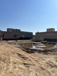 البو حجر • ٣٠٠م • ماء كهرباء مجاري