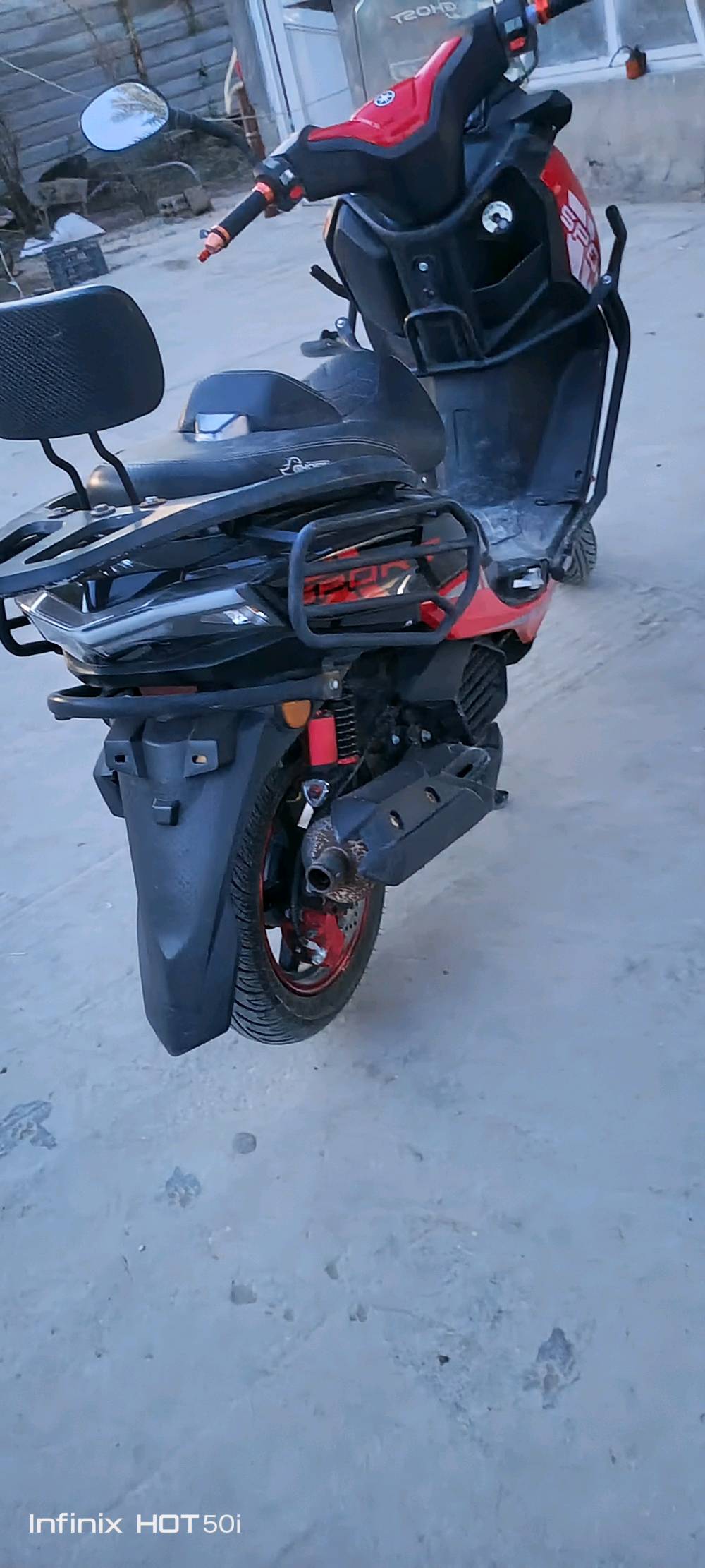 السلام عليكم للبيع  ب سكنس كوست موديل 2025 فول مواصفات نكره سلف سرعه 140 اخذ افحص  اي مصلح اذا تريد اتصل علئ هاذا الرقم ***********