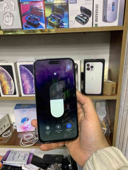 سلام عليكم ايفون ١٤ برو ماكس
ذاكره٢٥٦❤️👌
بطاريه١٠٠مسبتدل اصلي❤️👌
جهاز كله شغال نت صوت اتصال اي خلل مابيه مكفول كله شغال مستبدل شاشه نوعيه. حلوه  فيس ايدي شغال كله شغال. مكاني بغداد مدينه الصدر سعر ٥٥٠ قفل شراي اتصل 
***********مركز نور للموبايل ❤️
