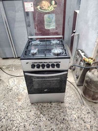 طباخ تركي استعمال قليل كلش نضيف ٠٧٨٢٧٢٧٦٠٠٨