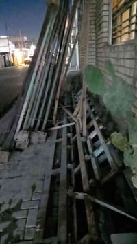 مراجيح ورفوف للبيع مكاني بغداد 07774889020