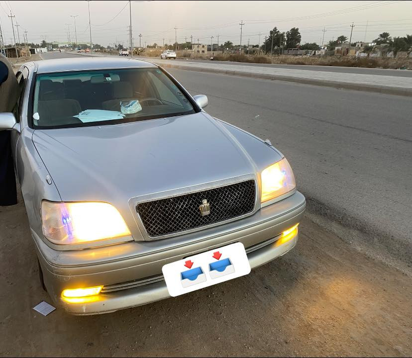 السلام عليكم من رخصت لادمن ملكه جنون للبيع او للمراوس حسب القناعه السياره كص جنطه دكمتين مكينه دي فور الجبير طياره بيها رقم و سنويه شمالي شرط اصليات السياره مكينه كير على الشرط تحوير على الشرط تحوير النجف السعر 39. و بيها مجال للاستفسار ***********
