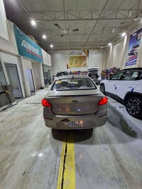 كيا بيكاس • فتحة سقف • ٧٦٠٠٠كم