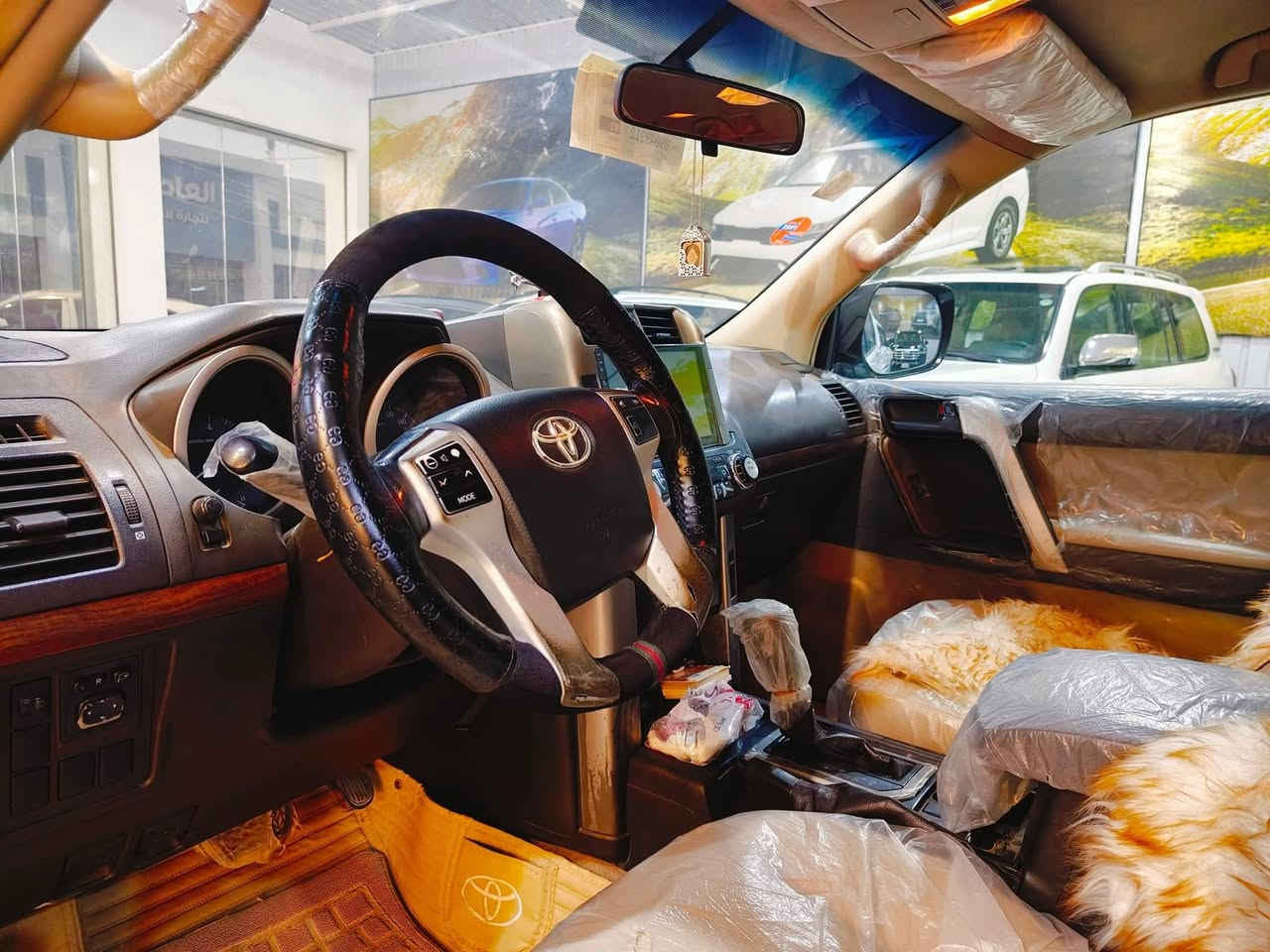 برادو ٢٠١٠
٢٧٠٠
تبريد ثلاث قطع
السعر ١٨٩
المكان نجف
***********
