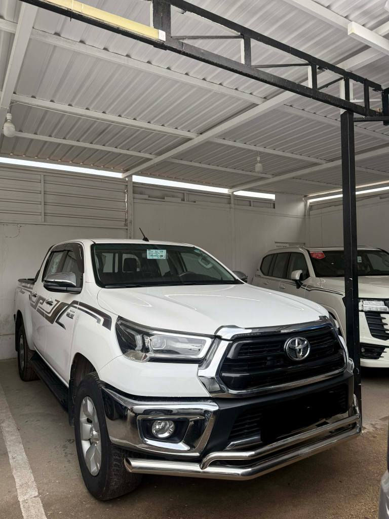 سلام وعليكم 
تويوتا هايلوكس موديل 2021 
شريكه جيهان 
رقم سنوي جديد 
سياره دعاميه ل دعامية مكفولة عامه 
بدوون ملاعزة بدون بارد بدون
 صبخ كلوو بشرت 
سيارة ماشي 76 الف ماشي بشرت تخم تأيرات بيلادى شريكه 
مكان سيارة عقرة 
رقم تلفون واتساپ و كوره ك 
(***********) اكر, نينوى
