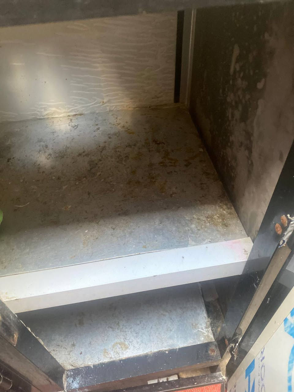 السلام عليكم عندي سنك بي ضرر اريده 75


**إذا كنت صاحب هذا الإعلان وتريد حذفه لأي سبب، رجاءا أرسل رسالة إلى الدعم الفني**