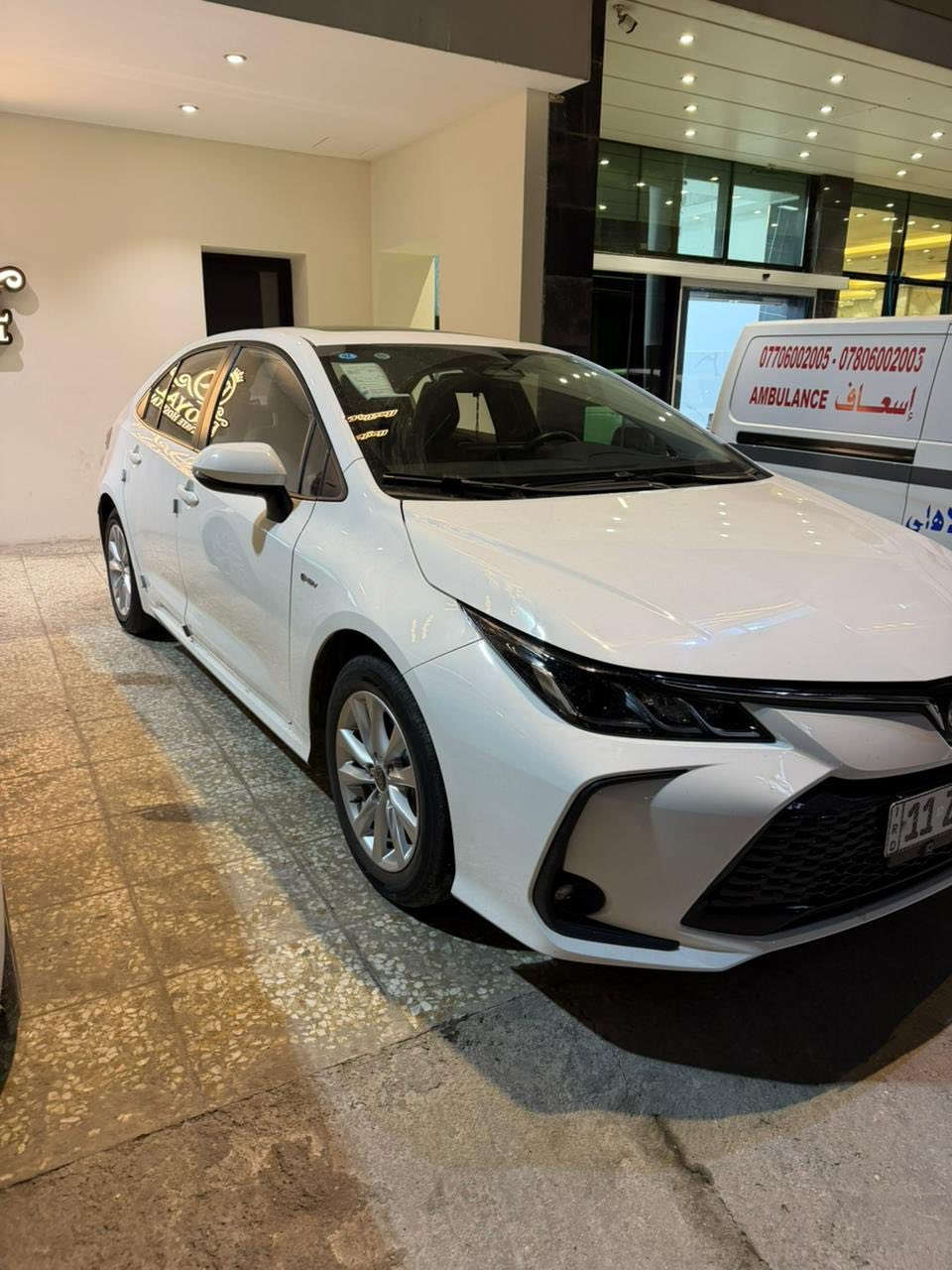 كورلا هايبرد
موديل 2025
فول مواصفات 
عداد 18 الف 
السيارة مكفولة كفالة عامة 
السعر 162 ورقة وبيها مجال بسيط
مكانها بغداد الكرخ 
للاتصال ***********
