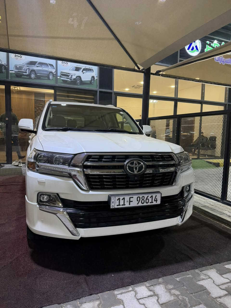 لاندكروز. بريم.موديل 2021 كفاله. ماشيه 45 الف حقيقي عل فحص السياره. موجوده بكربلا للتواصل ***********
