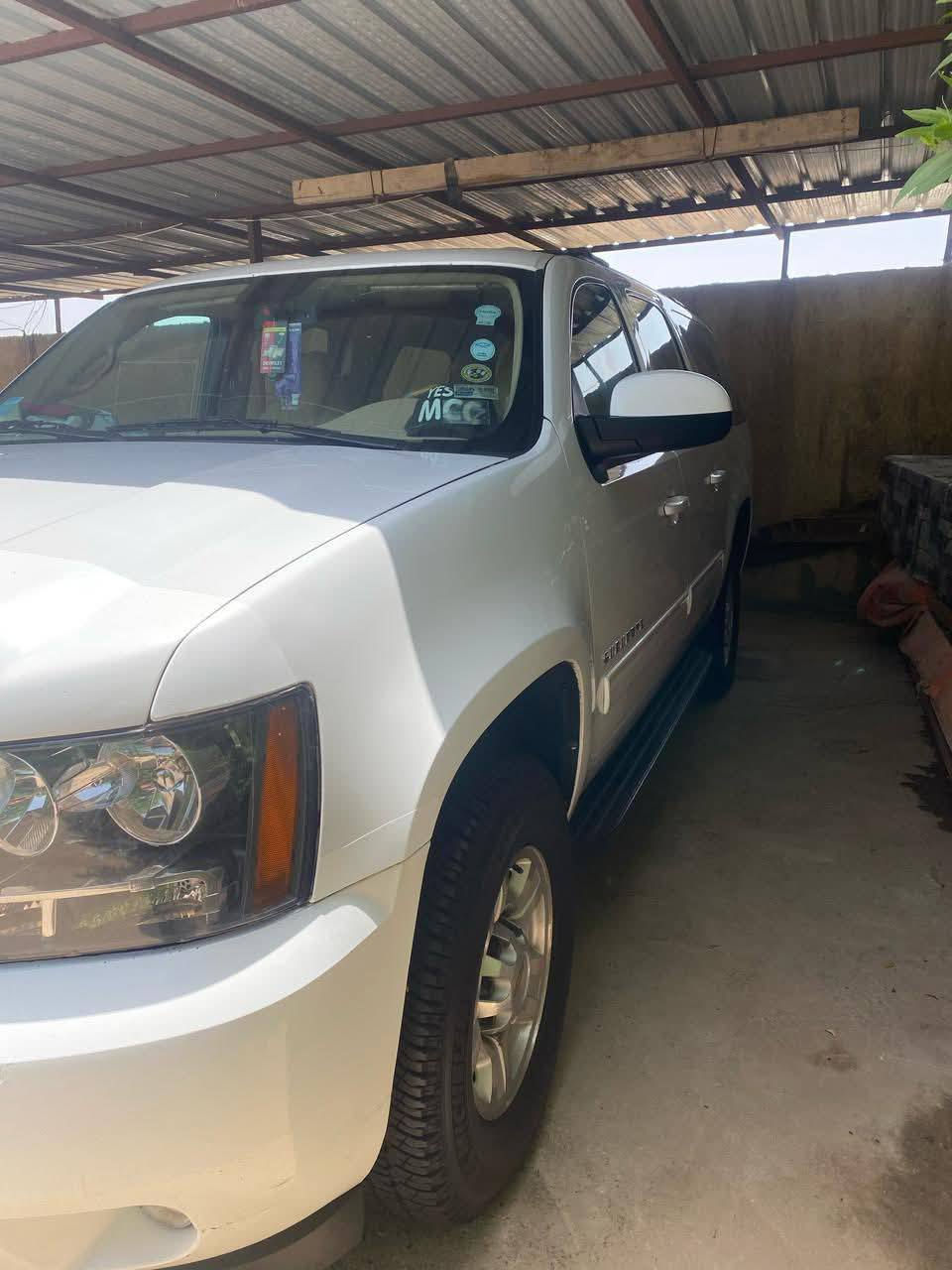 سلام عليكم يوكن شوفر ليت مديل 2011 رقم بصره مميز  سياره جاهزه خير من الله كير كسن مكينه تخم تاير
للستفسار تصل ***********  علاء حسن
