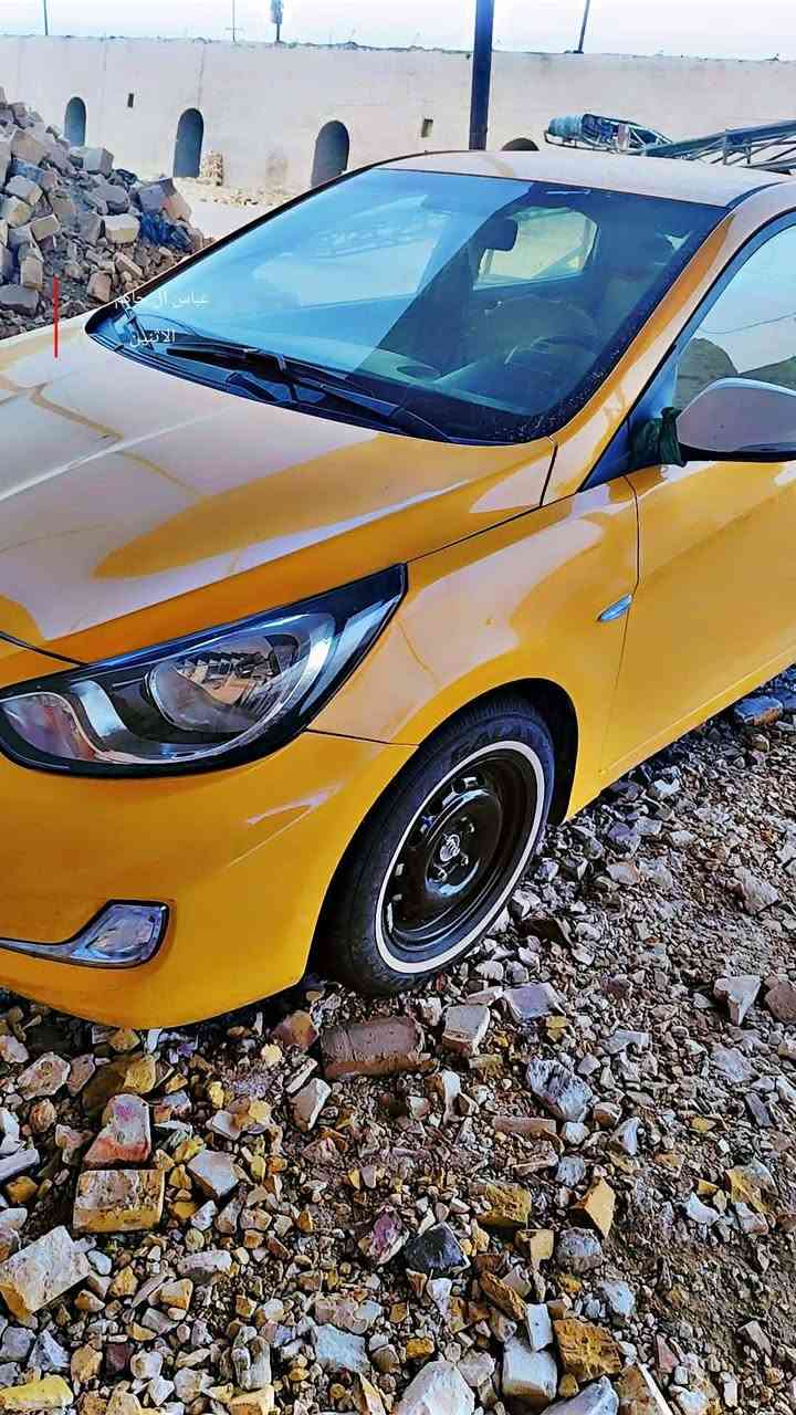 السلام عليكم اكسنت موديل 2012 كير عادي مكينه 1600 سياره جاهزه من كلشي كير مكينه تخم تاير تبريد تتدفئه مصفره هيئه وغرامات سياره مصلح بيه هلالات بدون ضرر السعر75 وبيه مجال حك جيه *********** غير متواجد ع فيس
