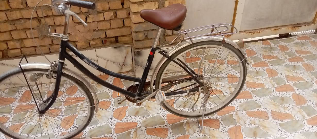 سلام عليكم
باسكل بناتي حجم 26 للبيع 
المكان كوت حي جهاد بزوريجات 
الانتصال على رقم راعيه ‏‪***********‬‏
او مراسله عبر الصفحه 
اني خادم لكم ❤️
