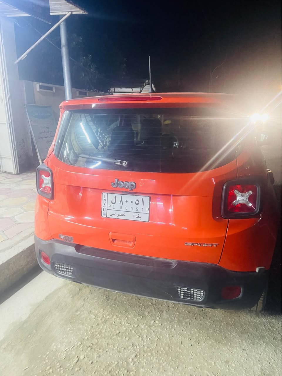 سلام عليكم
جيب رينكد
رقم بغداد
لون برتقالي
حادث خفيف
مكانها بابل
السعر ب١٥٠ 
وبيها مجال
رقم الهاتف
*********** حلة, بابل
