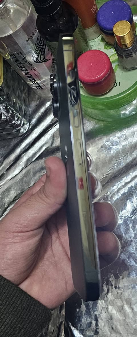 📱 للبيع iPhone 13 Pro Max – نسخة الشرق الأوسط
للبيع ايفون 13 برو ماكس - 13 pro max
نسخة شرق اوسط
🔋 صحة البطارية: 85%
🎨 اللون: زيتوني (Olive Green)
✨ الجهاز نظيف جدًا واستعماله خفيف
السعر : 675 الف
📍 الموقع: بغداد – حي العامل
📞 للتواصل: ***********
الجهاز خالي من العيوب، كلشي شغال 100% فقط كسر صغير بالضهر، مناسب للي يريد جهاز قوي ويعيش وياه سنوات 👌
