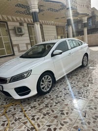 للبيع جيلي مديل 2022 رقم مثنى معوقين   وكاله عامه مكفوله وجديده وجاهزه...