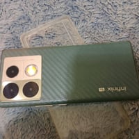 انفنيكس نوت 40 برو بلاس • ٢٥٦ • ٢٤ رام