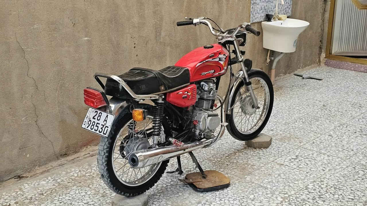 سلام عليكم
أعادة نشر بسبب لوعود لكاذبه 
اربعه للبيع رقم مداور ثاني يوم مديل 20 دراجه
( مكاني نجف نجف نجف قرب مطعم لخيمة) 
مكلف رقم راعي دراجه(***********)
