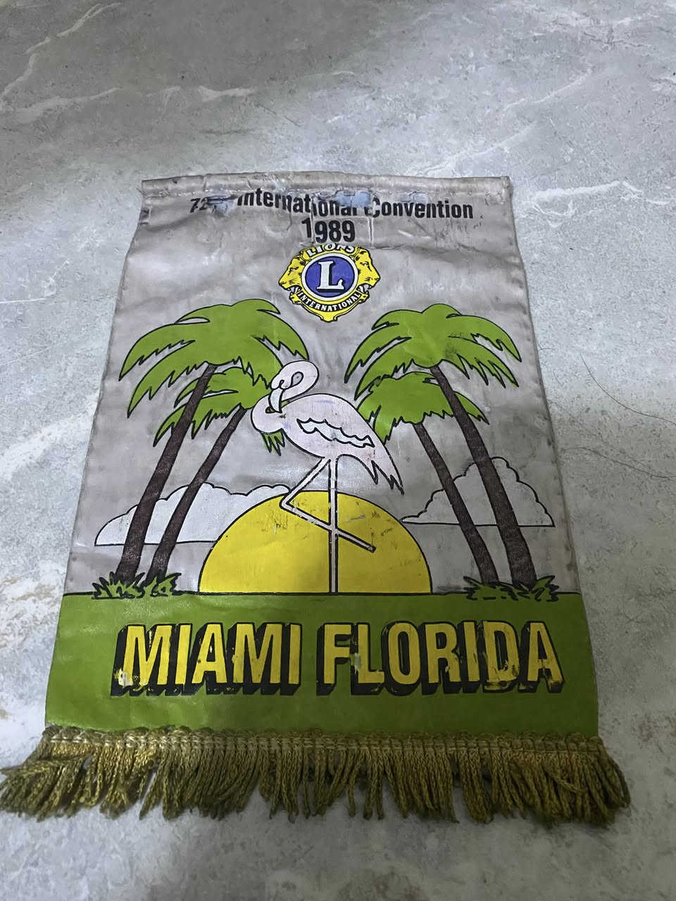 سلام عليكم مرخصت صاحب الكروب مرايه سلايت للييع نضافتهه ٩٠/١٠٠مبدل بيهه بس جامه وعلام فحص للبيع لسعر واتساب أو رقم***********عنوان بغداد شهداء لبياع
