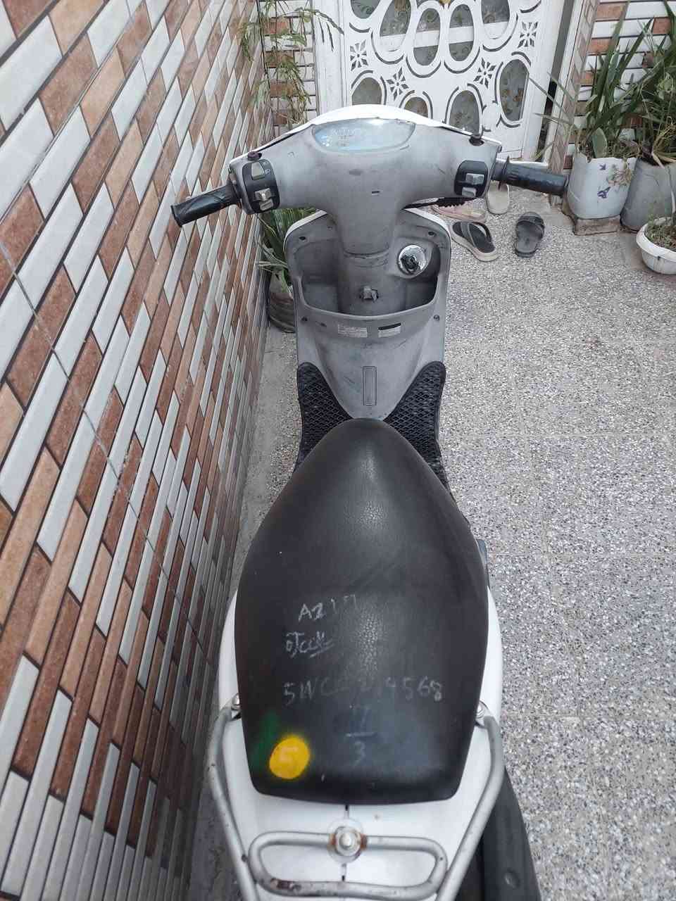 سلام عليكم ماكس منغولي البيع ما مفتوحة كهربايات كلة شغال نكرة سلف مكان نجف سعر ٧٠٠ بيه مجال حك جية هاذة رقمي ***********
