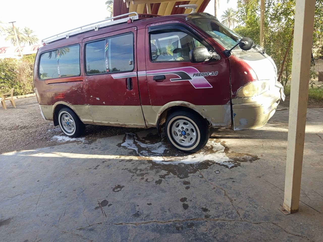 السلام عليكم بريجو مديل 1996،للبيع سياره جاهزه مكينه كير تخم تاير كهربايات كله شغاله اكسن دركه شاده جديده ابطايه لاماميات شديتهن وحده جديده وحده مستعمله سوبايه ملته بلاده شواصي واحد معمر وبقيه مكفولات سياره مال جناي مالكه بغداد يريد تحويل إني مسوي وياه عقد مروري لبارحه سنويه نهايت 26 سياره مكانه بابل لنيل قرم صطري لانضباط لسعر 48 وبيه مجال قليل رقمي *********** وبيه واتساب ملاحضه كاعيه وكشنات مدوشمه
