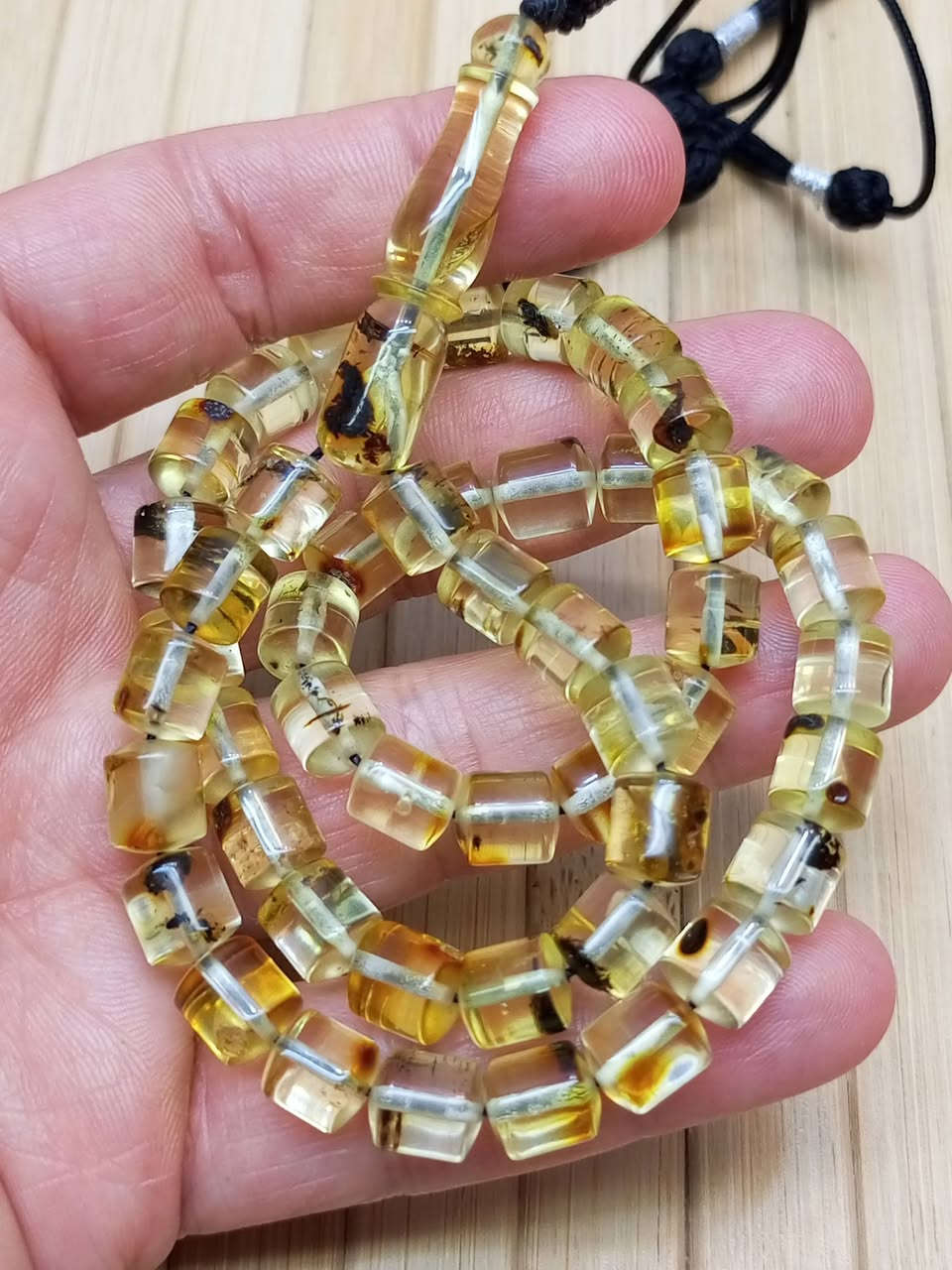 كهرب كاريبي حر فاخر من الخامات النادرة كصه كويتي


**إذا كنت صاحب هذا الإعلان وتريد حذفه لأي سبب، رجاءا أرسل رسالة إلى الدعم الفني**