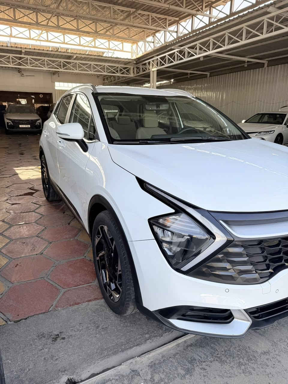 السلام عليكم
 كيا
 سبورتج 2024 خليجي
ماشيه 48الف
رقم بغداد   
السونر بل منشور

✅كشن تدفئة 
✅ستيراً تدفئا 
✅بصمة تشغيل 
✅تشغيل عن بعد
✅هند بريك بصمه
✅رادارات جانبي 
✅حساسات امامي خلفي 
✅محرك 2000 دوش
✅شفتات كير بالستيراً
✅أشاير بالمري
✅كاميره دواره 
✅يدات نيكل 
✅المري كهربائيه شفط
✅شاشة كبيره نفكيشن كار بلي
✅ويل كب كروم
✅مانع انزلاق
✅تحكمات ستيراً جهتين 
✅كروس سرعة 
✅مود درايف 4 انطمة قياده 
✅لايت زنون ثلاث عدسات.                                          
✅جنطة كهرباء
✅كشن سائق ولبصفة كهرباء

السعر 22800$ بي مجال بسيط ‏

العنوان بغداد 

الاستفسار 
***********
***********
