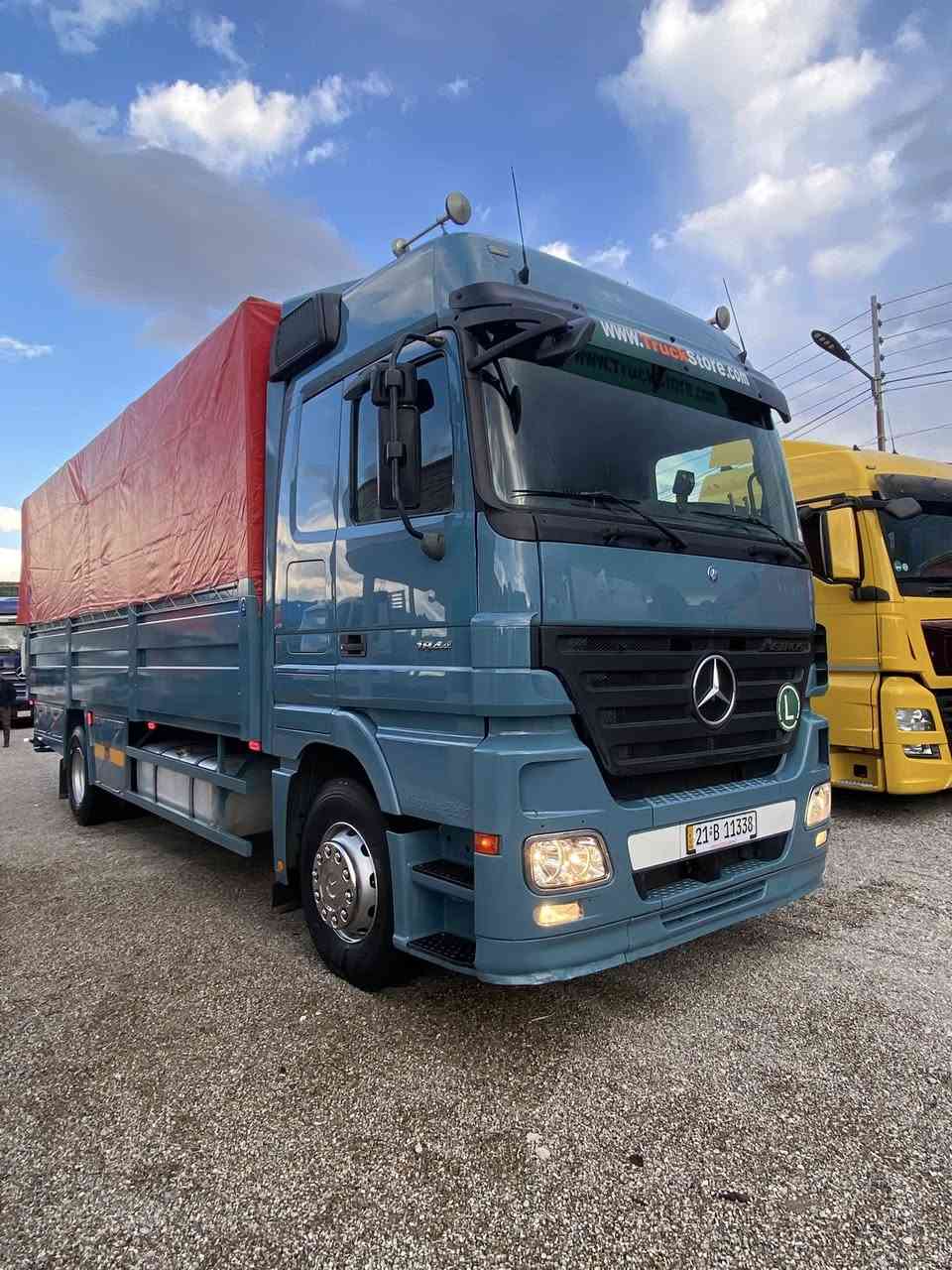 👇للبيع ماشالله اكتروز.
موديل2005
فول فول موصفات.
تاقم تيار جديد.
سنه ويه جديد
حجم(1844)✅بل📦
سياره مكفول كفاله عام.
📍مكان سليمانيه معرض بابل
📞 ***********
📞***********
