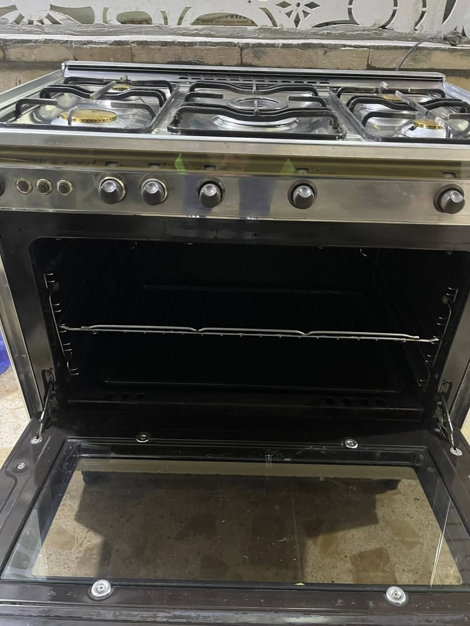 طباخ كريازي الاصلي للبيع كلش نظيف
السعر 220
***********
